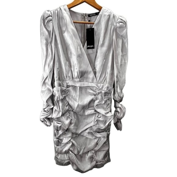 Nasty Gal Collection Shimmer Ruched Mini Dress size 6 NWT Silver Long Sleeve - Picture 1 of 7